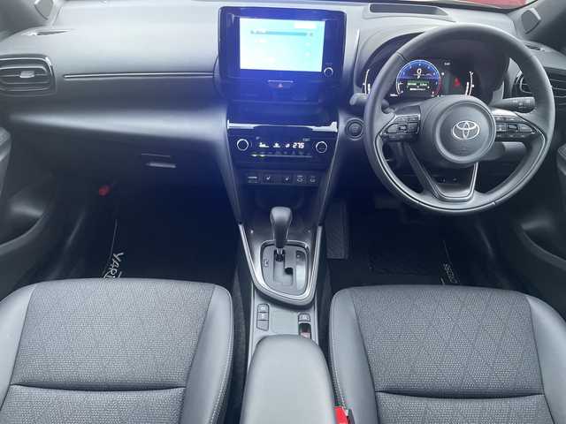 トヨタ ヤリスクロス Z 神奈川県 2024(令6)年 0.2万km ベージュ 純正ナビ/フルセグ/Bluetooth/USB/HDMI　/追従クルーズコントロール　/全周囲カメラ　/パワーバックドア　/前後コーナーセンサー　/クリアランスソナー　/パワーシート　/シートヒーターＤ＋Ｎ席　/ビルドインＥＴＣ2.0/前後ドライブレコーダー/LEDヘッドライト/オートマチックハイビーム/オートライト/フォグライト/スマートキー/プッシュスタート/純正アルミホイール/純正フロアマット/電動格納ミラー/ドアバイザー/ABS/横滑り防止装置/衝突被害軽減システム/盗難防止装置