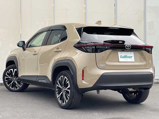 トヨタ ヤリスクロス Z 神奈川県 2024(令6)年 0.2万km ベージュ 純正ナビ/フルセグ/Bluetooth/USB/HDMI　/追従クルーズコントロール　/全周囲カメラ　/パワーバックドア　/前後コーナーセンサー　/クリアランスソナー　/パワーシート　/シートヒーターＤ＋Ｎ席　/ビルドインＥＴＣ2.0/前後ドライブレコーダー/LEDヘッドライト/オートマチックハイビーム/オートライト/フォグライト/スマートキー/プッシュスタート/純正アルミホイール/純正フロアマット/電動格納ミラー/ドアバイザー/ABS/横滑り防止装置/衝突被害軽減システム/盗難防止装置