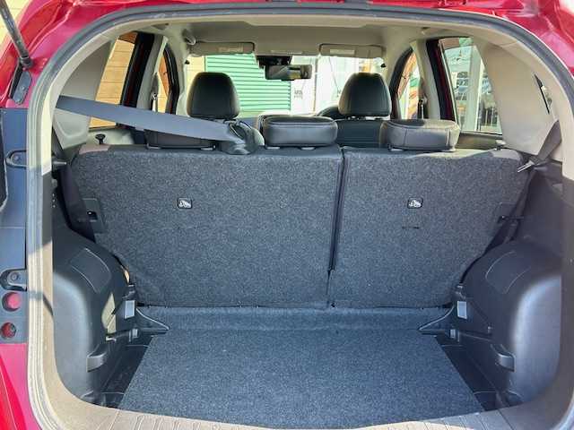 日産 ノート e－パワー メダリスト 宮城県 2018(平30)年 6.9万km 赤 ワンオーナー/純正ナビ（FM AM フルセグTV Bluetooth DVD SD Blu-ray）/全方位カメラ/バックカメラ/クルーズコントロール/ドライブレコーダー/ワイドミラー/ハーフレザーシート/ETC/LEDヘッドライト/純正フロアマット/純正アルミホイール/スマートキー/スペアキー×１/プリクラッシュセーフティ