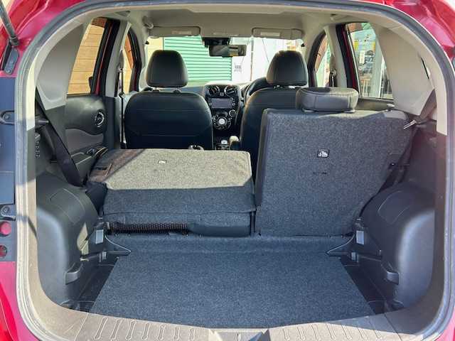 日産 ノート e－パワー メダリスト 宮城県 2018(平30)年 6.9万km 赤 ワンオーナー/純正ナビ（FM AM フルセグTV Bluetooth DVD SD Blu-ray）/全方位カメラ/バックカメラ/クルーズコントロール/ドライブレコーダー/ワイドミラー/ハーフレザーシート/ETC/LEDヘッドライト/純正フロアマット/純正アルミホイール/スマートキー/スペアキー×１/プリクラッシュセーフティ