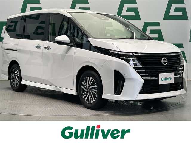 日産 セレナ ハイウェイスター V 千葉県 2024(令6)年 0.6万km プリズムホワイト メーカーオプションナビ/全方位カメラ/純正前後ドライブレコーダー/ビルトインETC/両側パワースライドドア/電動パーキング/オートブレーキホールド/パドルシフト/ワイヤレス充電/オールオートウィンドウ/デジタルインナーミラー/フルセグTV/純正16インチアルミホイール/純正フロアマット