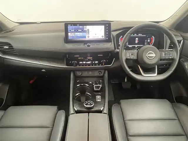日産 エクストレイル G e－4ORCE 埼玉県 2024(令6)年 0.7万km ブリリアントホワイトパール BOSEオーディオ/アラウンドビューモニター/インテリジェントルームミラー/純正ナビ/フルセグTV/HUD/バグガード/オーバーフェンダー/リフトアップ/リアスポイラー/パワーシート/シートヒーター/シートメモリー/ハンドルヒーター/100v電源/LEDヘッドライト/19インチ純正アルミホイール/ETC2.0/BSM