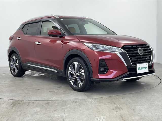 日産 キックス X ツートーンインテリアED 鹿児島県 2020(令2)年 3.7万km ラディアントレッド 純正ナビ/（CD/DVD/BT/フルセグTV）/プロパイロット/ステアリングヒーター/アラウンドビューモニター/電動パーキングブレーキ/オートホールド機能/オートライト/合皮シート/シートヒーター/デジタルインナーミラー/ビルトインETC/ドライブレコーダー（前後）/純正フロアマット/ドアバイザー