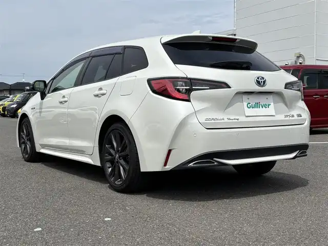 トヨタ カローラツーリング ハイブリッド ダブルバイビー 大分県 2020(令2)年 4万km ホワイトパールクリスタルシャイン ・純正ナビ(BT.USB.Miracast)/・バックカメラ/・フルセグテレビ/・プリクラッシュセーフティ/・レーダークルーズコントロール/・ブラインドスポットモニター/・ETC 2.0/・ドライブレコーダー/・シートヒーター/・ブレーキホールド/・オートハイビーム/・ハンドルヒーター/・ステアリングリモコン