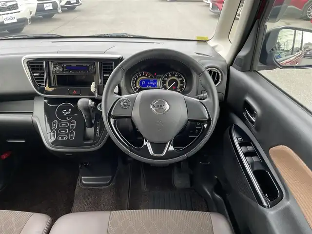 日産 デイズ ルークス HWS X Vセレクション 群馬県 2020(令2)年 4万km スパークリングレッド/ブラック (株)IDOMが運営する【じしゃロン伊勢崎店】の自社ローン専用車両になりますこちらは現金またはオートローンご利用時の価格です。自社ローンご希望の方は別途その旨お申付け下さい/・全方位カメラ/・純正オーディオ（KENWOOD）/・両側パワースライドドア/・オートライト/・オートマチックハイビーム/・横滑り防止/・衝突軽減ブレーキ/・レーンキープアシスト/・ウィンカーミラー/・プッシュスタート/・純正マット