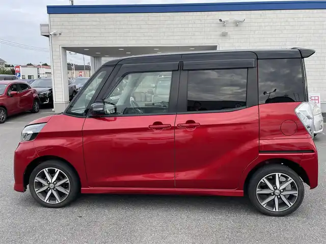 日産 デイズ ルークス HWS X Vセレクション 群馬県 2020(令2)年 4万km スパークリングレッド/ブラック (株)IDOMが運営する【じしゃロン伊勢崎店】の自社ローン専用車両になりますこちらは現金またはオートローンご利用時の価格です。自社ローンご希望の方は別途その旨お申付け下さい/・全方位カメラ/・純正オーディオ（KENWOOD）/・両側パワースライドドア/・オートライト/・オートマチックハイビーム/・横滑り防止/・衝突軽減ブレーキ/・レーンキープアシスト/・ウィンカーミラー/・プッシュスタート/・純正マット