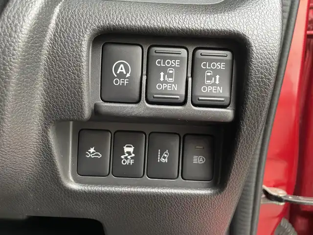 日産 デイズ ルークス HWS X Vセレクション 群馬県 2020(令2)年 4万km スパークリングレッド/ブラック (株)IDOMが運営する【じしゃロン伊勢崎店】の自社ローン専用車両になりますこちらは現金またはオートローンご利用時の価格です。自社ローンご希望の方は別途その旨お申付け下さい/・全方位カメラ/・純正オーディオ（KENWOOD）/・両側パワースライドドア/・オートライト/・オートマチックハイビーム/・横滑り防止/・衝突軽減ブレーキ/・レーンキープアシスト/・ウィンカーミラー/・プッシュスタート/・純正マット