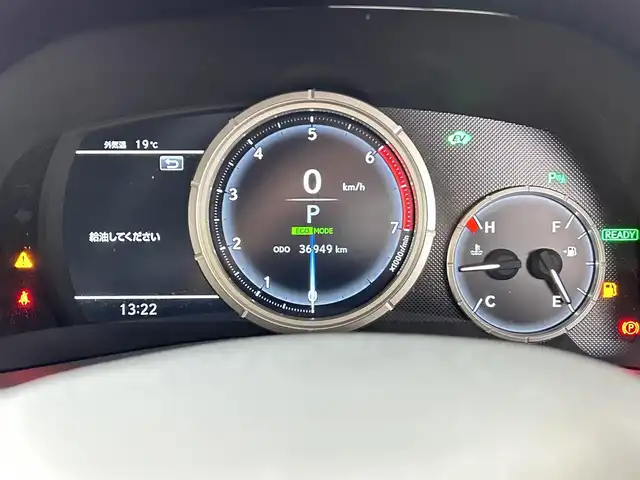 レクサス ＧＳ 300h Fスポーツ 兵庫県 2017(平29)年 3.7万km ホワイトノーヴァガラスフレーク 純正ナビ（AM/FM/CD/TV/BT)/フルセグTV/前方ドライブレコーダー/セーフティセンス/レーンキープアシスト/バックカメラ/プッシュスタート/革巻きステアリング/ステアリングヒーター/パドルシフト/クルーズコントロール（追従なし）/ビルドインETC/TVキャンセラー/シートメモリー/レザーシート/シートヒーター/ベンチレーション/リアサンシェード/純正フロアマット/ドアバイザー/純正19インチアルミホイール