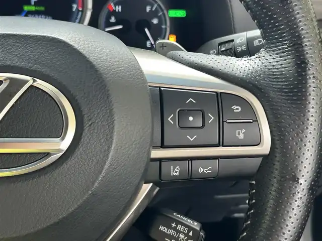 レクサス ＧＳ 300h Fスポーツ 兵庫県 2017(平29)年 3.7万km ホワイトノーヴァガラスフレーク 純正ナビ（AM/FM/CD/TV/BT)/フルセグTV/前方ドライブレコーダー/セーフティセンス/レーンキープアシスト/バックカメラ/プッシュスタート/革巻きステアリング/ステアリングヒーター/パドルシフト/クルーズコントロール（追従なし）/ビルドインETC/TVキャンセラー/シートメモリー/レザーシート/シートヒーター/ベンチレーション/リアサンシェード/純正フロアマット/ドアバイザー/純正19インチアルミホイール