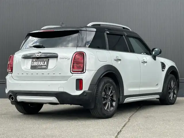 ＭＩＮＩ ＢＭＷ ミニ クロスオーバー クーパー D オール4 道東・釧路十勝 2020(令2)年 3万km ホワイト・シルバー ペッパーパッケージ/　・バックカメラ/　・パークディスタンスコントロール/　・MINIドライビングモード/アクティブクルーズコントロール/純正HDDナビ/BT/USB/シートヒーター/パワーバックドア/純正ドライブレコーダー(前)/アンビエントライト/ヘッドアップディスプレイ/アダプディブLEDヘッドライト/オートライト/LEDデイライト/フロント/リアフォグライト/ミラーETC/社外16インチAW/インテリジェントセーフティ