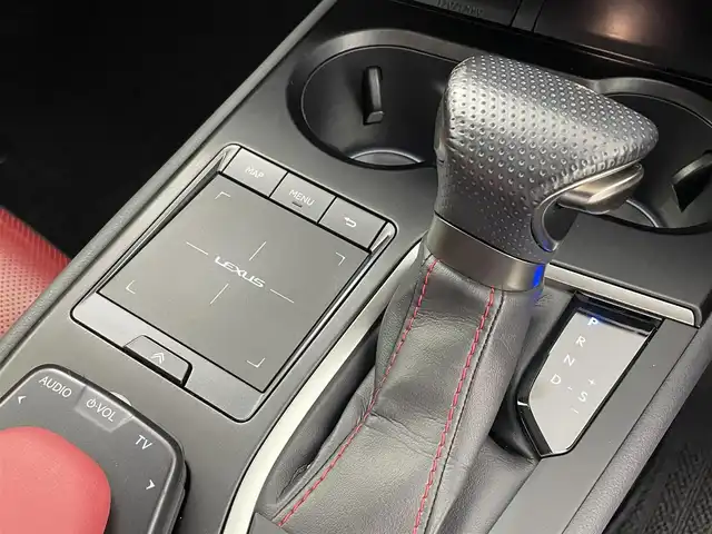 レクサス ＵＸ 250h Fスポーツ 愛知県 2020(令2)年 5.5万km ホワイトノーヴァガラスフレーク サンルーフ/3眼LEDヘッドライト/純正ナビ/バックカメラ/ブラインドスポットモニター/クルーズコントロール/電動リアゲード/レザーシート/パワーシート/シートヒーター/シートクーラー/ステアリングヒート/ドライブレコーダー/純正AW/パドルシフト/後退時連動式ドアミラー/オートホールド/レーンキープ/オートライト/オートマチックハイビーム/コーナリングライト