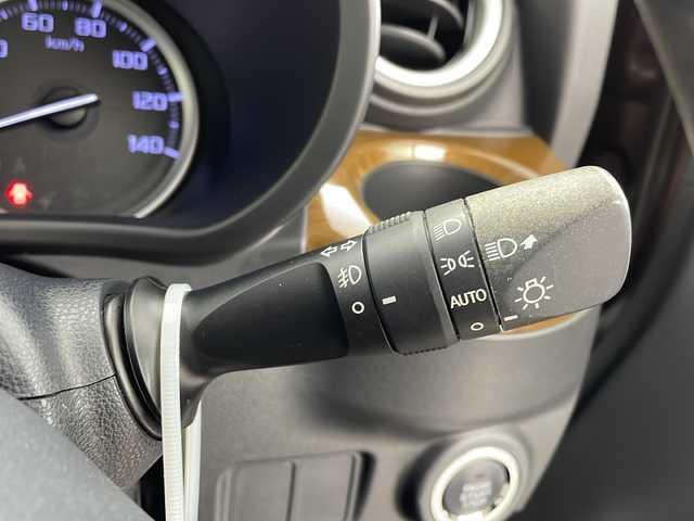 ダイハツ キャスト スタイル GプライムコレSAⅢ 千葉県 2018(平30)年 6.6万km プラムブラウンクリスタルマイカ スマートアシストIII/・衝突軽減ブレーキ/・誤発進抑制制御/・車線逸脱警報/・先行車発進お知らせ/・オートハイビーム/社外7インチメモリナビ/CD BT MSV フルセグ/バックカメラ/LEDオートライト/シートヒーター/純正15インチアルミホイール/純正フロアマット/スマートキー×2/プッシュスタート/ETC