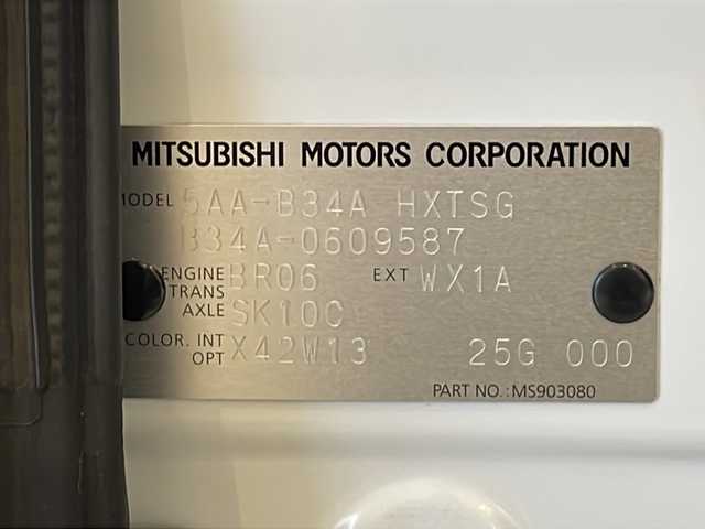 三菱 デリカミニ G プレミアム 福井県 2025(令7)年 0.1千km アメジストブラック/シルキーホワイト 純正9インチディスプレイオーディオ　/Bluetooth/USB/AppleCarPlay/AM/FM/アラウンドビューモニター　　/両側パワースライドドア/マイパイロット/衝突被害軽減システム/レーンキープアシスト　/ヒルディセントコントロール　/前後コーナーセンサー　/LEDオートライト　/オートマチックハイビーム/前後ドライブレコーダー/純正１５インチアルミホイール/ステアリングヒーター/シートヒーター/デジタルインナーミラー/リアサーキュレーター/スマートキー/スペアキー/サンシェード