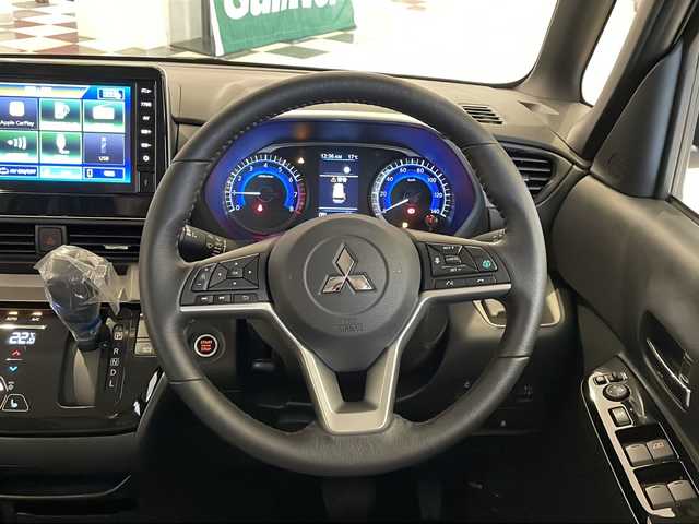 三菱 デリカミニ G プレミアム 福井県 2025(令7)年 0.1千km アメジストブラック/シルキーホワイト 純正9インチディスプレイオーディオ　/Bluetooth/USB/AppleCarPlay/AM/FM/アラウンドビューモニター　　/両側パワースライドドア/マイパイロット/衝突被害軽減システム/レーンキープアシスト　/ヒルディセントコントロール　/前後コーナーセンサー　/LEDオートライト　/オートマチックハイビーム/前後ドライブレコーダー/純正１５インチアルミホイール/ステアリングヒーター/シートヒーター/デジタルインナーミラー/リアサーキュレーター/スマートキー/スペアキー/サンシェード