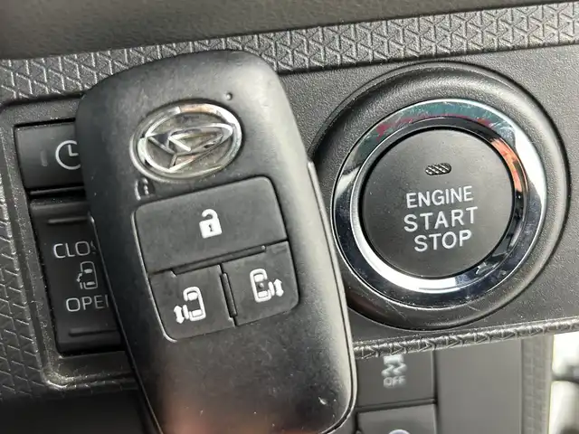 ダイハツ タント カスタム RS セレクション 新潟県 2020(令2)年 3.6万km シャイニングホワイトパール 禁煙車/社外フローティングナビ/フルセグ/　CD/DVD/SD/Bluetooth/全周囲カメラ/社外デジタルインナーミラー/　（ドライブレコーダー内蔵型）/コーナーセンサー/両側パワースライドドア/レーダークルーズコントロール/ハーフレザーシート/前席シートヒーター/衝突被害軽減ブレーキ/LEDヘッドライト/オートライト/フォグランプ/ロングスライドシート/電動格納式ミラー/ETC