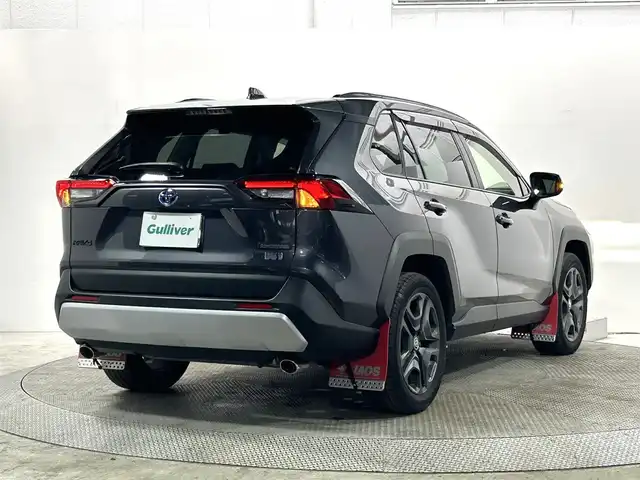 トヨタ ＲＡＶ４ ハイブリッド アドベンチャー 大阪府 2022(令4)年 1.7万km グレーメタリック 純正ナビ(フルセグ/Bluetooth) バックカメラ デジタルインナーミラー ETC 革シート パワーシート/ヒーター/エアコン 電動リアゲート 衝突軽減 レーダーC クリアランスソナー BSM