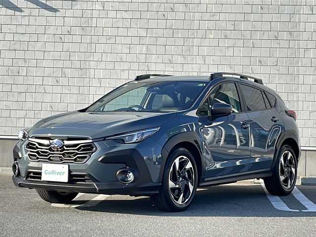 スバル クロストレック リミテッド 山形県 2023(令5)年 1.8万km グレー カラーコード：XDB/禁煙車/アイサイトX/・プリクラッシュブレーキ（自動ブレーキ）/・全車速追従機能付クルーズコントロール/・AT誤発進抑制制御/・後退時ブレーキアシスト/・アクティブレーンキープ/・ツーリングアシスト/・渋滞時ハンズオフアシスト/・渋滞時発進アシスト/・アクティブレーンチェンジアシスト/・ドライバー異常時対応システム/サンルーフ/レザーシート/11.6インチインフォメーションディスプレイ/BT.USB.AUX.AppleCarPlay.AndroidAuto/パノラミックビューモニター/フルセグ/パワーシート/シートヒーター/ステアリングヒーター/ドライブレコーダー前後/ETC/電動パーキングブレーキ/パドルシフト/LEDヘッドライト/プッシュスタート/スマートキーｘ２