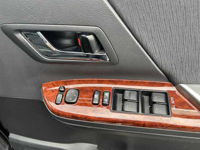 トヨタ アルファード 240S プライムセレクションⅡ 宮崎県 2011(平23)年 8.4万km ブラック (じしゃロン宮崎店成約済み）//ナビ(NHZA-W61G)//TV/CD/DVD/Bluetooth//バックカメラ//両側パワースライドドア//パワーバックドア//クルコン//ビルトインETC//フリップダウンモニター//社外アルミホイール//社外フロアマット