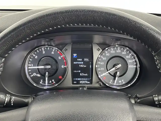 トヨタ ハイラックス Z 埼玉県 2021(令3)年 2.6万km オキサイドブロンズM ４ＷＤ　/ディーゼルターボ　/純正ＳＤナビ　/バックカメラ　/衝突被害軽減/レーダークルーズコントロール/クリアランスソナー /社外ホイール　/ブロックタイヤ　/前後ドライブレコーダー　/ＥＴＣ２．０　　/オートＬＥＤライト　