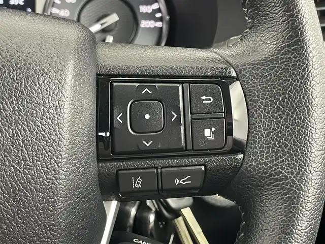 トヨタ ハイラックス Z 埼玉県 2021(令3)年 2.6万km オキサイドブロンズM ４ＷＤ　/ディーゼルターボ　/純正ＳＤナビ　/バックカメラ　/衝突被害軽減/レーダークルーズコントロール/クリアランスソナー /社外ホイール　/ブロックタイヤ　/前後ドライブレコーダー　/ＥＴＣ２．０　　/オートＬＥＤライト　