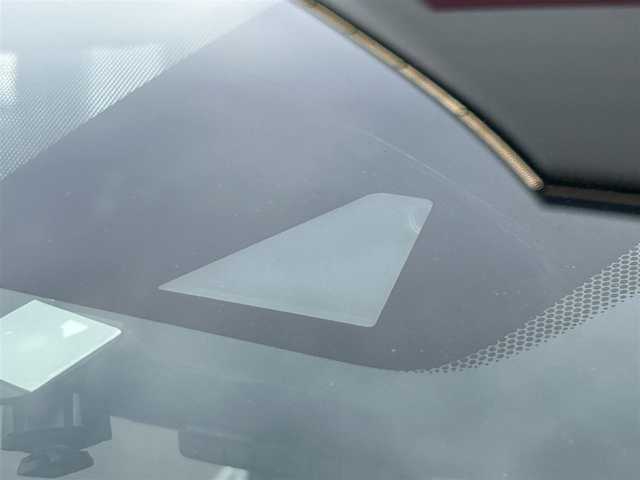日産 ノート e－パワー メダリスト 栃木県 2019(令1)年 4.6万km ブリリアントホワイトパール インテリジェントエマージェンシーブレーキ/純正ナビ/フルセグTV DVD Bluetooth /アラウンドビューモニター/ETC/ハーフレザーシート/レーダークルーズコントロール/純正フロアマット/LEDオートライト/フォグランプ/純正アルミホイール/コーナーセンサー/スマートキー/プッシュスタート/ドアバイザー/横滑り防止装置