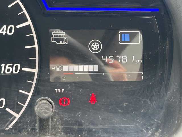 日産 ノート e－パワー メダリスト 栃木県 2019(令1)年 4.6万km ブリリアントホワイトパール インテリジェントエマージェンシーブレーキ/純正ナビ/フルセグTV DVD Bluetooth /アラウンドビューモニター/ETC/ハーフレザーシート/レーダークルーズコントロール/純正フロアマット/LEDオートライト/フォグランプ/純正アルミホイール/コーナーセンサー/スマートキー/プッシュスタート/ドアバイザー/横滑り防止装置