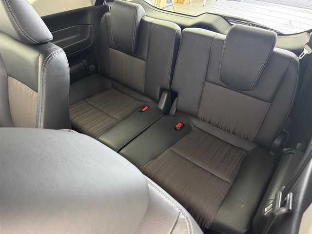 ホンダ フリード ハイブリット モデューロX ホンダセンシング 愛知県 2018(平30)年 7.1万km ホワイトオーキッドパール ホンダセンシング/　　・衝突軽減ブレーキシステム/　　・誤発進抑制機能/　　・歩行者事故低減ステアリング/　　・路外逸脱抑制機能/　　・アダプティブクルーズコントロール/　　・車線維持支援システム/純正7インチナビ　/　　・CD/DVD/BT/フルセグ/バックカメラ/ビルトインETC/革巻きステアリング/ステアリングリモコン/ハーフレザーシート/キャプテンシート/両側パワースライドドア/無限15インチアルミホイール/純正LEDヘッドライト/フォグランプ/取扱説明書/保証書