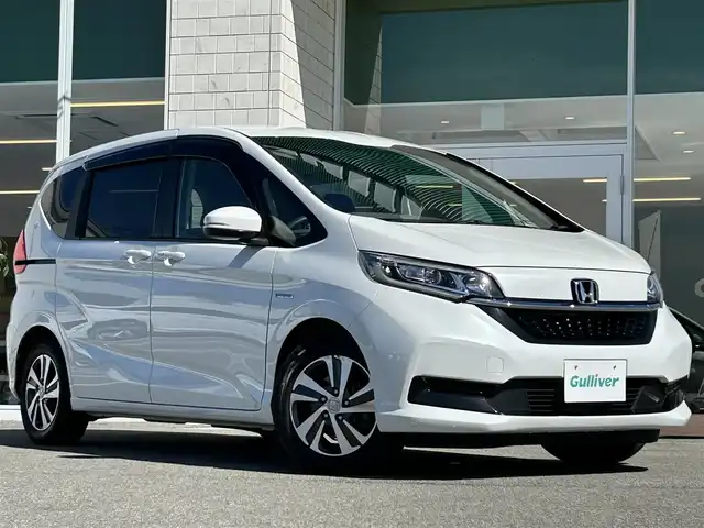 ホンダ フリード ハイブリット G ホンダセンシング 兵庫県 2020(令2)年 5.4万km プラチナホワイトパール 純正メモリナビ/バックカメラ/BTオーディオ/フルセグテレビ/両側パワースライドドア/前席シートヒーター/ECONモード/アダプティブクルーズコントロール/衝突軽減ブレーキ/LEDヘッドライト/純正15インチAW