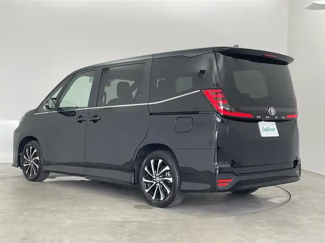 トヨタ ノア S－Z 埼玉県 2025(令7)年 0.1千km アティチュードブラックマイカ 登録済未使用車　/快適利便パッケージ　/純正１０．５インチディスプレイオーディオ　/ユニバーサルステップ　/パノラミックビューモニター　/ブラインドスポットモニター/ＤＶＤデッキ/デジタルミラー　/シートヒーター　/ビルトインＥＴＣ２．０