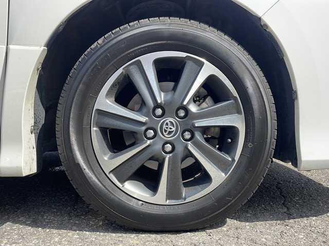 トヨタ ノア Si ダブルバイビー 福井県 2018(平30)年 5.9万km ホワイトパールクリスタルシャイン 純正10インチメモリナビゲーション/（CD/DVD/BT）/フルセグテレビ /バッックカメラ/アルパインフリップダウンモニター/純正16インチアルミホイール/両側電動スライドドア/ハーフレザーシート/プリクラッシュセーフティ/レーンキープアシスト/クルーズコントロール/UDBポート/LEDヘッドライト/LEDフォグランプ/３列目シート/２列目キャプテンシート/オートリトラミラー /オートライト/オートハイビーム/ETC(ビルトイン)/スマートキー/プッシュスタート/保証書/取扱説明書