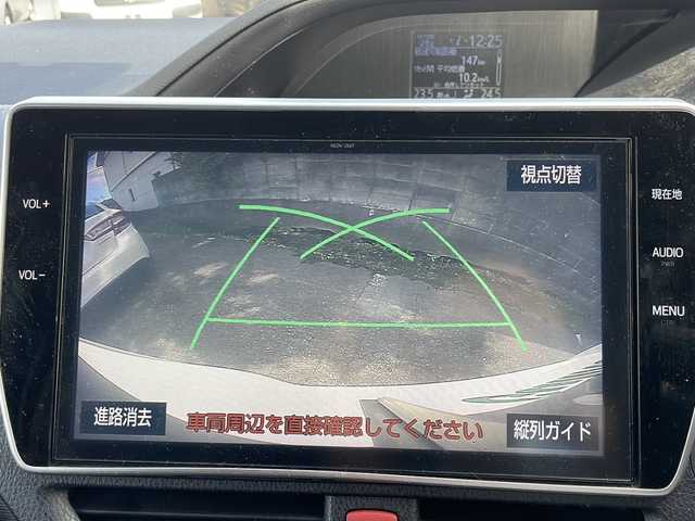 トヨタ ノア Si ダブルバイビー 福井県 2018(平30)年 5.9万km ホワイトパールクリスタルシャイン 純正10インチメモリナビゲーション/（CD/DVD/BT）/フルセグテレビ /バッックカメラ/アルパインフリップダウンモニター/純正16インチアルミホイール/両側電動スライドドア/ハーフレザーシート/プリクラッシュセーフティ/レーンキープアシスト/クルーズコントロール/UDBポート/LEDヘッドライト/LEDフォグランプ/３列目シート/２列目キャプテンシート/オートリトラミラー /オートライト/オートハイビーム/ETC(ビルトイン)/スマートキー/プッシュスタート/保証書/取扱説明書