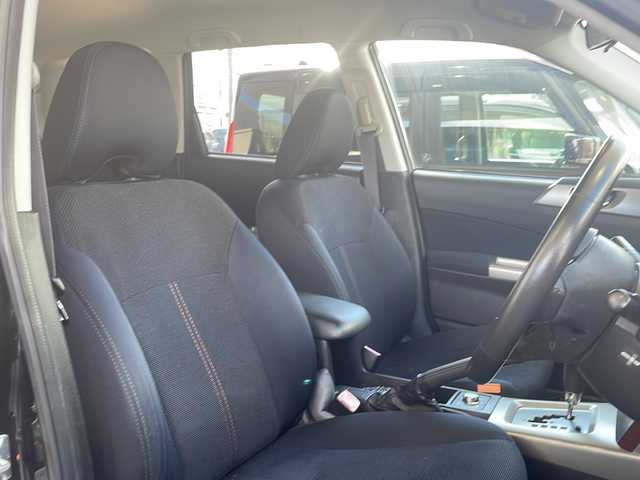 スバル フォレスター 2．0XT 鳥取県 2008(平20)年 8.3万km オブシディアンブラックパール ワンオーナー/オールモード4WD/S/Iドライブ/防水シート/純正キーレス/純正HDDナビ/クルーズコントロール/革巻ハンドル/キセノン/保証書・取説