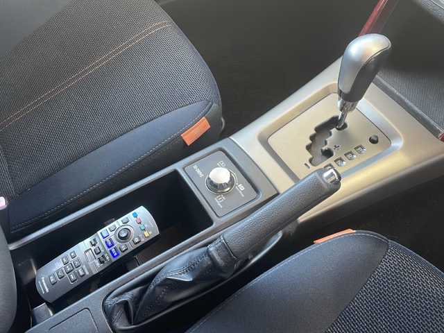 スバル フォレスター 2．0XT 鳥取県 2008(平20)年 8.3万km オブシディアンブラックパール ワンオーナー/オールモード4WD/S/Iドライブ/防水シート/純正キーレス/純正HDDナビ/クルーズコントロール/革巻ハンドル/キセノン/保証書・取説