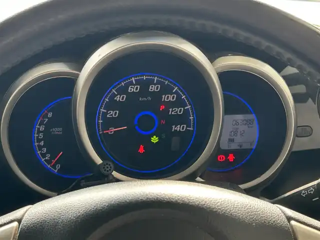 ホンダ Ｎ ＢＯＸ カスタム G ターボSSパッケージ 沖縄県 2014(平26)年 6.3万km ポリッシュドメタルメタリック (株)IDOMが運営する【じしゃロンコザ店】の自社ローン対象車両になります。こちらは現金ご利用時の価格です。自社ローンご希望の方は別途その旨お申付け下さい。/純正ナビ　/フルセグＴＶ　/Ｂｌｕｅｔｏｏｔｈ接続　/バックカメラ　/ドライブレコーダー　/両側パワースライドドア/衝突被害軽減システム　/クルーズコントロール　/シートヒーター　/プッシュスタート　/スマートキー　/オートライト