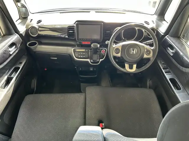 ホンダ Ｎ ＢＯＸ カスタム G ターボSSパッケージ 沖縄県 2014(平26)年 6.3万km ポリッシュドメタルメタリック (株)IDOMが運営する【じしゃロンコザ店】の自社ローン対象車両になります。こちらは現金ご利用時の価格です。自社ローンご希望の方は別途その旨お申付け下さい。/純正ナビ　/フルセグＴＶ　/Ｂｌｕｅｔｏｏｔｈ接続　/バックカメラ　/ドライブレコーダー　/両側パワースライドドア/衝突被害軽減システム　/クルーズコントロール　/シートヒーター　/プッシュスタート　/スマートキー　/オートライト