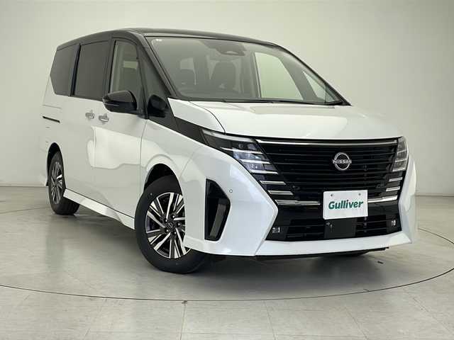 日産 セレナ e－パワー ハイウェイスター V 千葉県 2025(令7)年 0.1千km 白Ⅱ プロパイロット/インテリジェントエマージェンシーブレーキ/レーンキープアシスト/12.3型純正ナビ/　　Bluetooth/AM/FM/アラウンドビューモニター/ビルトインETC/デジタルインナーミラー/両側パワースライドドア/ハンズフリードア/オートライト/LEDヘッドライト/フォグランプ/電子パーキング/ブレーキホールド/プッシュスタート/スマートキー