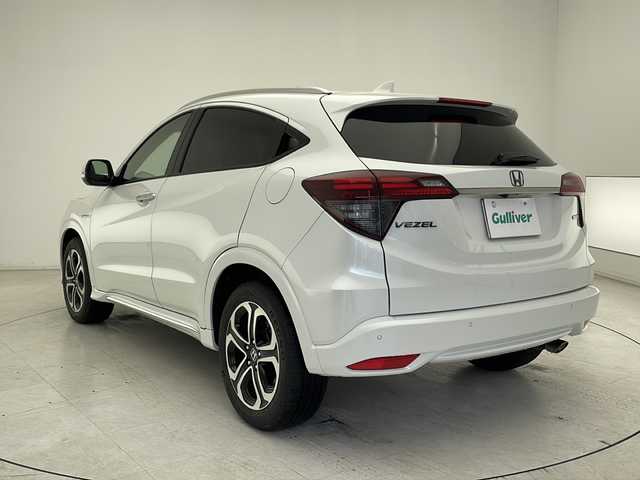 ホンダ ヴェゼル ハイブリッド 千葉県 2019(令1)年 3.6万km プラチナホワイトパール 社外ナビ/フルセグTV/バックカメラ　/衝突被害軽減ブレーキ/レーンキープアシスト/レーダークルーズコントロール/先行車先行お知らせ/パワーシート＆シートヒーター/ステアリングリモコン/LEDヘッドライト/パドルシフト