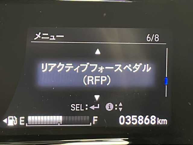 ホンダ ヴェゼル ハイブリッド 千葉県 2019(令1)年 3.6万km プラチナホワイトパール 社外ナビ/フルセグTV/バックカメラ　/衝突被害軽減ブレーキ/レーンキープアシスト/レーダークルーズコントロール/先行車先行お知らせ/パワーシート＆シートヒーター/ステアリングリモコン/LEDヘッドライト/パドルシフト