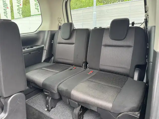 日産 セレナ ハイウェイスター プロパイロットED 三重県 2017(平29)年 5.5万km ブリリアントホワイトパール エマージェンシーブレーキ/快適パック/プロパイロット(自動運転技術)/純正9インチメモリナビ・地デジTV/・DVD/CD/・Bluetooth/純正フリップダウンモニター/バックカメラ/フロント・バックソナー/車線逸脱防止支援システム/コムテックドライブレコーダー/両側ハンズフリーパワースライドドア /ビルトインETC/純正16インチ10本スポークアルミホイール/LEDヘッドランプ/・オートライト/オートマチックハイビーム/フォグランプ/プッシュエンジンスタート/インテリジェントキー×2/新車時保証書/取扱説明書