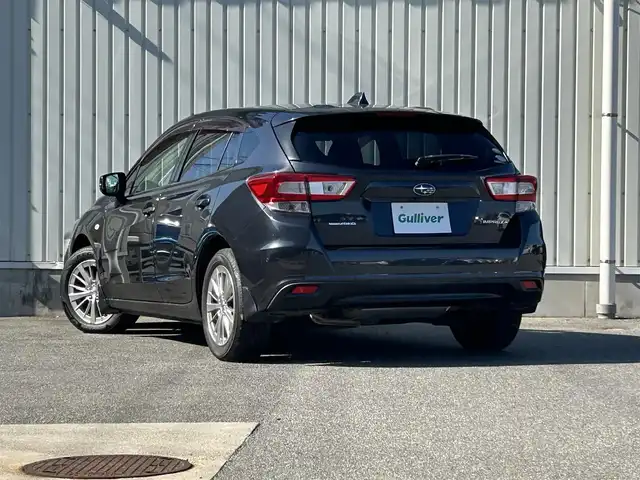 スバル インプレッサ スポーツ 1．6i－Lアイサイト 山形県 2017(平29)年 8.2万km ダークグレーメタリック 4WD/アイサイト/純正メモリナビ/　　【CD　DVD　BT　フルセグ　AUX　MSV】/レーダークルーズコントロール/LEDオートライト/純正16インチアルミホイール/パドルシフト/ステアリングスイッチ/アイドリングストップ/電動格納ミラー/純正フロアマット/リモコンキー/ETC2.0