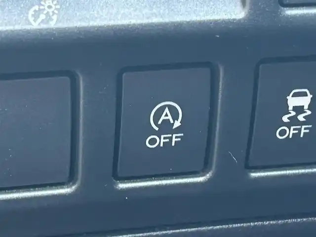 スバル インプレッサ スポーツ 1．6i－Lアイサイト 山形県 2017(平29)年 8.2万km ダークグレーメタリック 4WD/アイサイト/純正メモリナビ/　　【CD　DVD　BT　フルセグ　AUX　MSV】/レーダークルーズコントロール/LEDオートライト/純正16インチアルミホイール/パドルシフト/ステアリングスイッチ/アイドリングストップ/電動格納ミラー/純正フロアマット/リモコンキー/ETC2.0