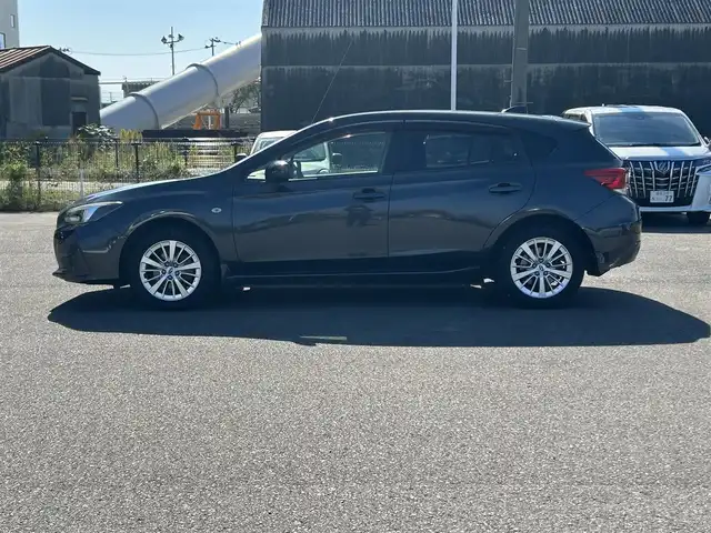 スバル インプレッサ スポーツ 1．6i－Lアイサイト 山形県 2017(平29)年 8.2万km ダークグレーメタリック 4WD/アイサイト/純正メモリナビ/　　【CD　DVD　BT　フルセグ　AUX　MSV】/レーダークルーズコントロール/LEDオートライト/純正16インチアルミホイール/パドルシフト/ステアリングスイッチ/アイドリングストップ/電動格納ミラー/純正フロアマット/リモコンキー/ETC2.0