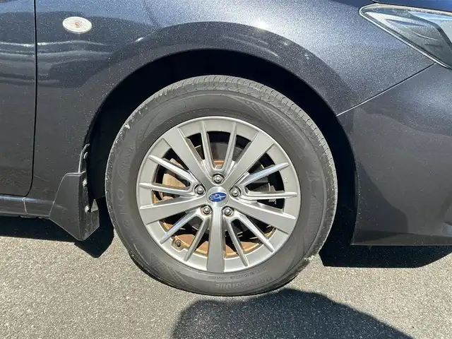 スバル インプレッサ スポーツ 1．6i－Lアイサイト 山形県 2017(平29)年 8.2万km ダークグレーメタリック 4WD/アイサイト/純正メモリナビ/　　【CD　DVD　BT　フルセグ　AUX　MSV】/レーダークルーズコントロール/LEDオートライト/純正16インチアルミホイール/パドルシフト/ステアリングスイッチ/アイドリングストップ/電動格納ミラー/純正フロアマット/リモコンキー/ETC2.0