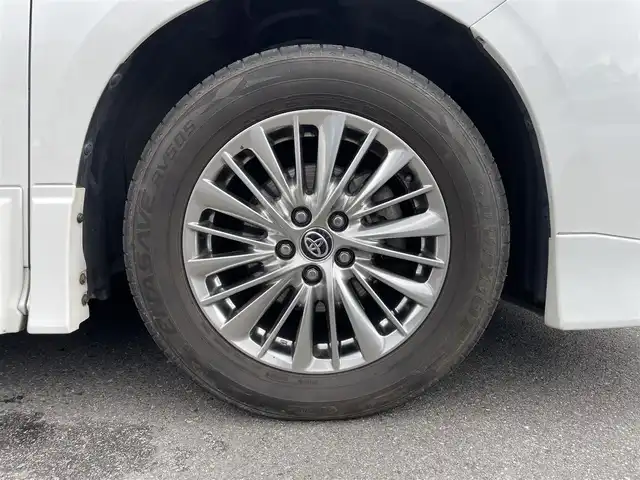 トヨタ アルファードハイブリット S タイプゴールド 福島県 2021(令3)年 7.6万km ホワイトパールクリスタルシャイン ワンオーナー/TRDエアロ/サンルーフ/レーダークルーズコントロール/プリクラッシュセーフティ/レーンキープ/ブラインドスポット/オートマチックハイビーム/デジタルインナーミラー/三眼LEDヘッドライト/純正ナビ/フルセグTV/バックカメラ/フリップダウンモニター/ビルトインETC/パワーバックドア/前後ドライブレコーダー/社外GPSレーダー/純正エンジンスターター/オートホールド/コーナーセンサー/ヒッチメンバー/純正17インチAW/取扱説明書/保証書/スペアキー