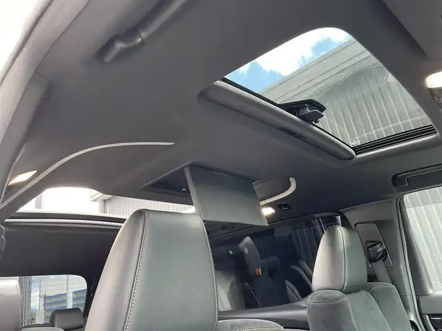 トヨタ アルファードハイブリット S タイプゴールド 福島県 2021(令3)年 7.6万km ホワイトパールクリスタルシャイン ワンオーナー/TRDエアロ/サンルーフ/レーダークルーズコントロール/プリクラッシュセーフティ/レーンキープ/ブラインドスポット/オートマチックハイビーム/デジタルインナーミラー/三眼LEDヘッドライト/純正ナビ/フルセグTV/バックカメラ/フリップダウンモニター/ビルトインETC/パワーバックドア/前後ドライブレコーダー/社外GPSレーダー/純正エンジンスターター/オートホールド/コーナーセンサー/ヒッチメンバー/純正17インチAW/取扱説明書/保証書/スペアキー