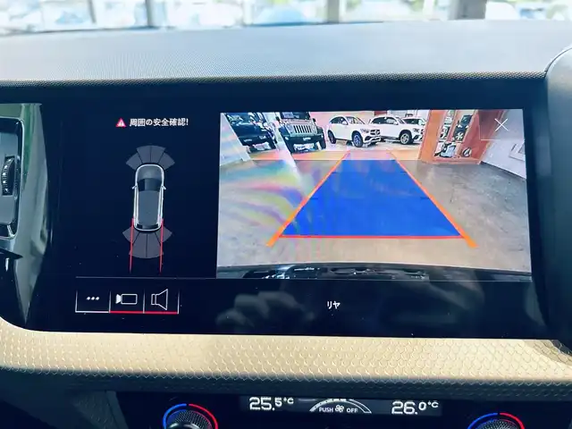 アウディ Ａ１ SB 25TFSI Sライン 大阪府 2022(令4)年 3.1万km ミトスブラックメタリック コンビニエンスP/アシスタンスP/Sラインインテリア＋P/ＡＣＣ/バーチャルコックピット/純正ナビ/ＴＶ/バックカメラ/純正17インチＡＷ/サイドアシスト/クリアランスソナー/パドルシフト/ハーフレザー/シートヒーター/ETC/ドラレコ/レーダー探知機