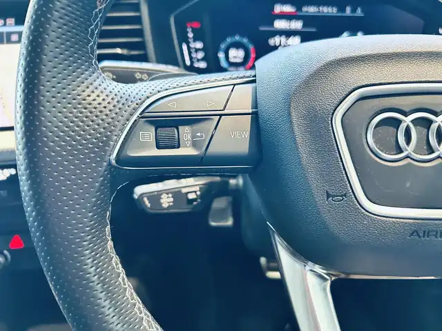 アウディ Ａ１ SB 25TFSI Sライン 大阪府 2022(令4)年 3.1万km ミトスブラックメタリック コンビニエンスP/アシスタンスP/Sラインインテリア＋P/ＡＣＣ/バーチャルコックピット/純正ナビ/ＴＶ/バックカメラ/純正17インチＡＷ/サイドアシスト/クリアランスソナー/パドルシフト/ハーフレザー/シートヒーター/ETC/ドラレコ/レーダー探知機