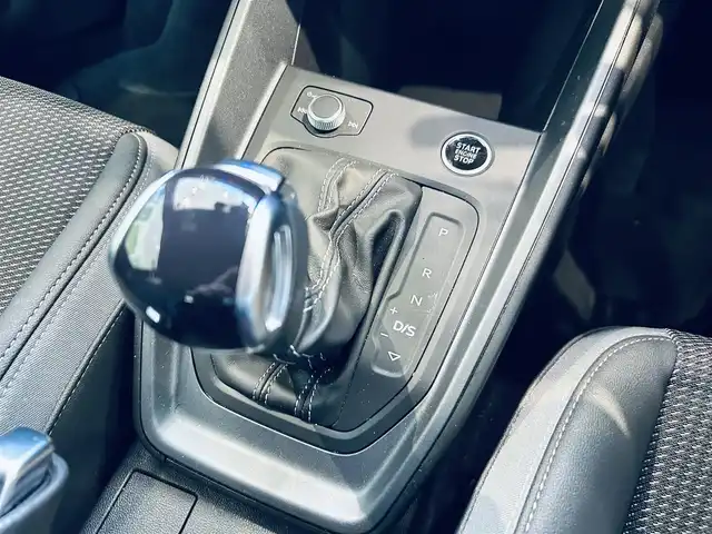 アウディ Ａ１ SB 25TFSI Sライン 大阪府 2022(令4)年 3.1万km ミトスブラックメタリック コンビニエンスP/アシスタンスP/Sラインインテリア＋P/ＡＣＣ/バーチャルコックピット/純正ナビ/ＴＶ/バックカメラ/純正17インチＡＷ/サイドアシスト/クリアランスソナー/パドルシフト/ハーフレザー/シートヒーター/ETC/ドラレコ/レーダー探知機