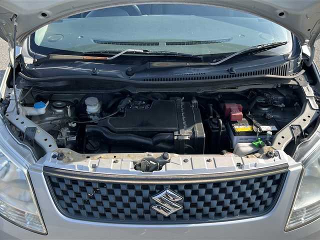 スズキ ワゴンＲ FX 富山県 2012(平24)年 6.3万km シルキーシルバーメタリック 禁煙車/CD/純正フロアマット/社外AW/リモコンキー