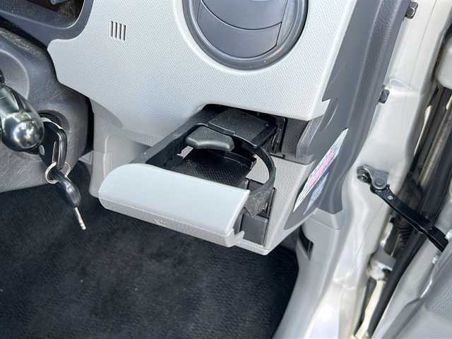 スズキ ワゴンＲ FX 富山県 2012(平24)年 6.3万km シルキーシルバーメタリック 禁煙車/CD/純正フロアマット/社外AW/リモコンキー